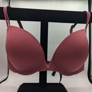 Victoria's secret push-up bra in mauve